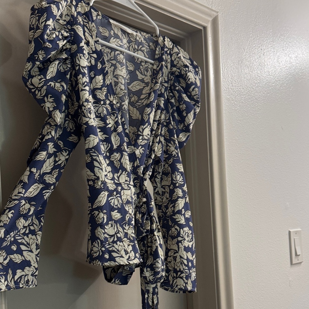 Astr Blue and White Floral Top